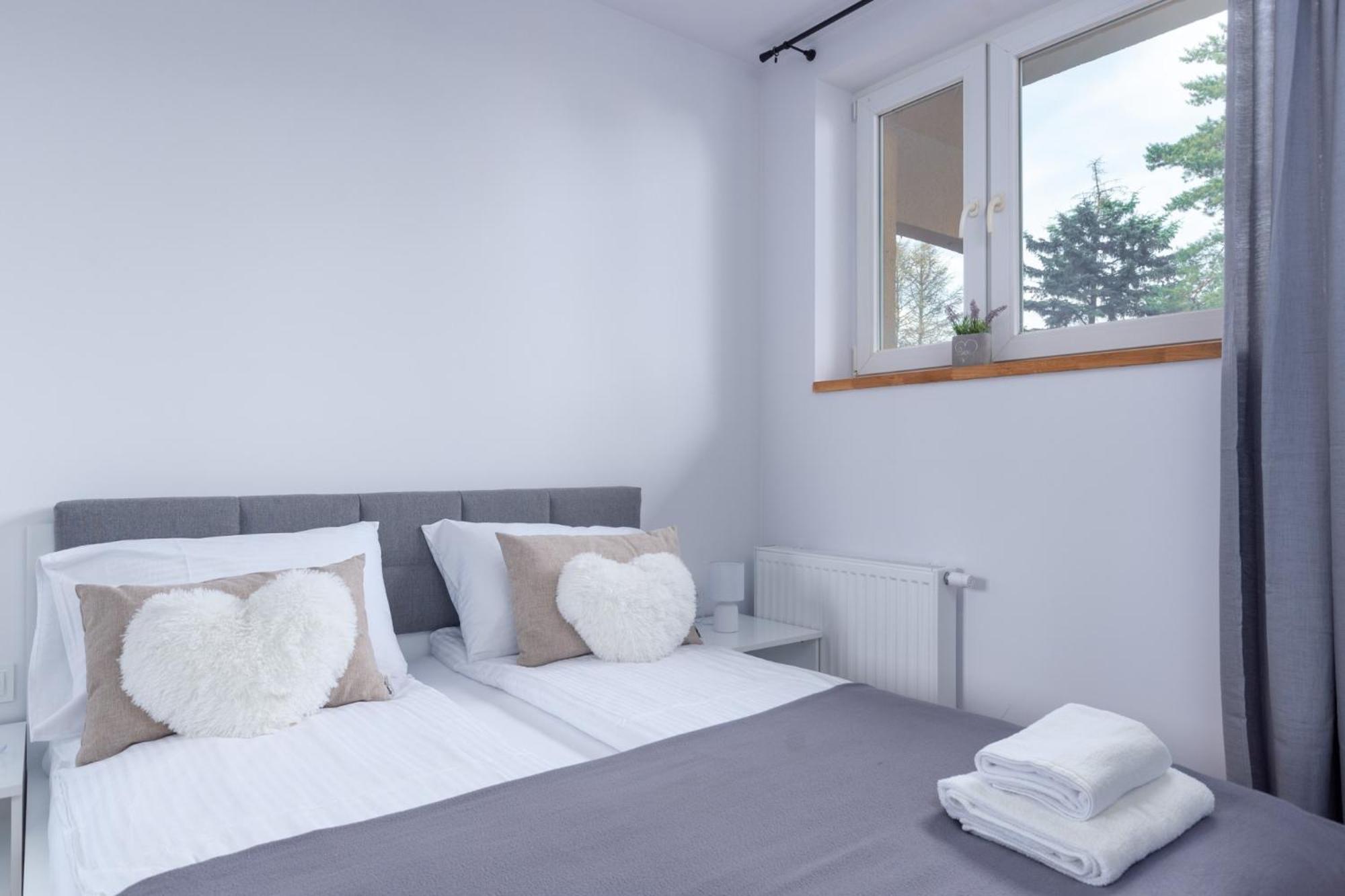 Termy Cieplice Apartment Jelenia Góra Exterior foto